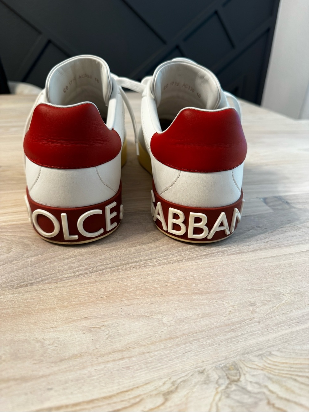 Dolce & Gabbana White Sneakers with Burgundy Logo - Picture 4 of 9